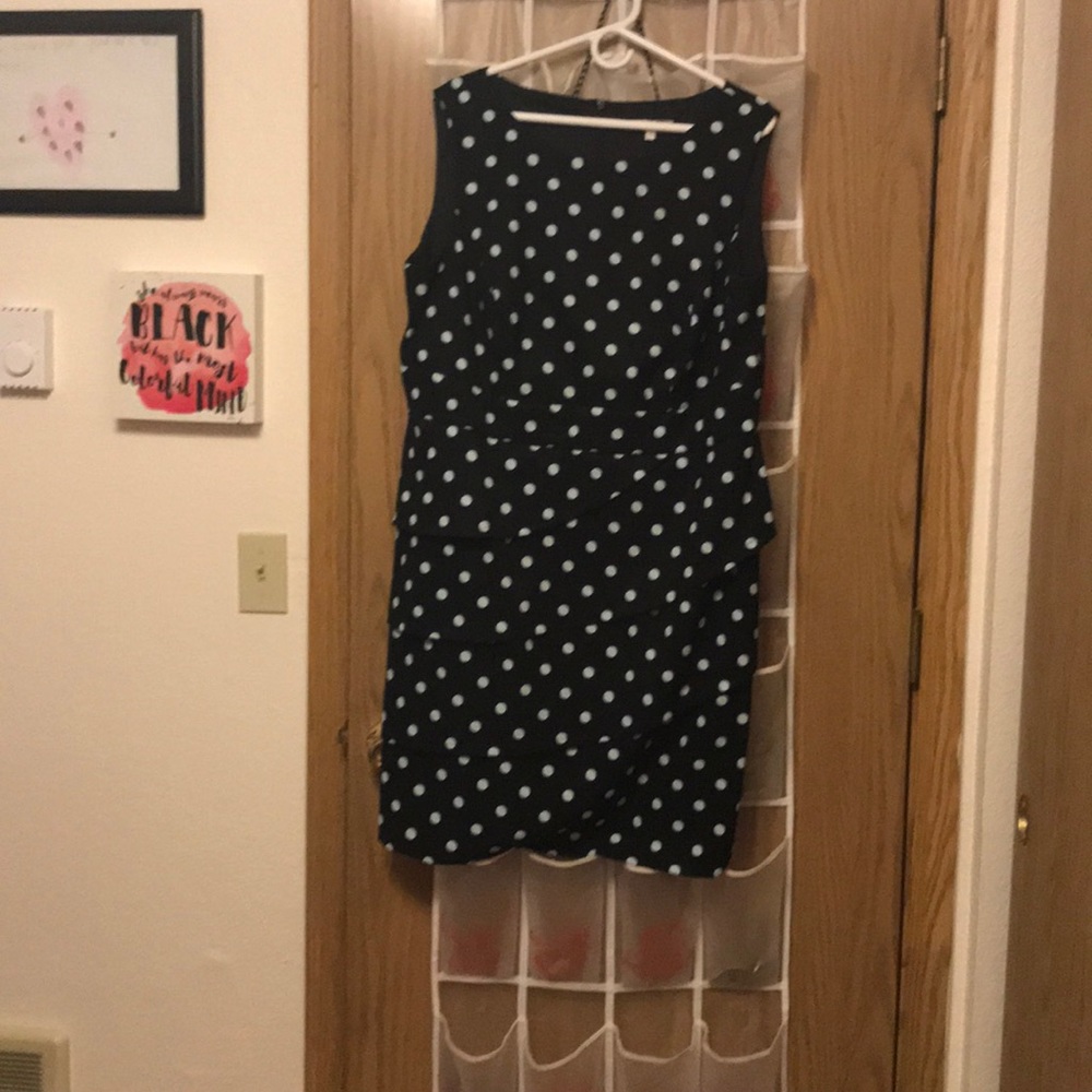 18w black dress w light aqua polka dots